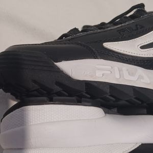 FILA Womens Disruptor II Preminum Repeat Sz 6